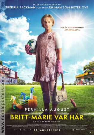 Britt-Marie var här 2019 poster Pernilla August Peter Haber Anders Mossling Tuva Novotny Sport