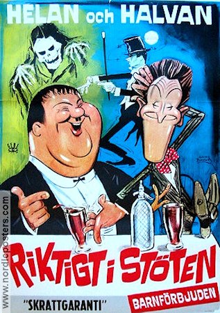 Riktigt i stöten 1967 poster Laurel and Hardy Helan och Halvan Affischkonstnär: Walter Bjorne