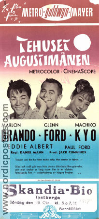 Tehuset Augustimånen 1956 poster Marlon Brando Glenn Ford Machiko Kyo Daniel Mann Asien