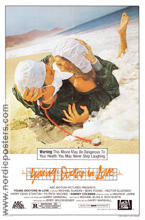 Young Doctors in Love 1982 poster Michael McKean Sean Young Garry Marshall Medicin och sjukhus Strand Romantik