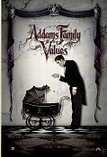 Addams Family Values 1993 poster Anjelica Huston Raul Julia Christopher Lloyd Barry Sonnenfeld Barn