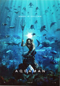 Aquaman 2018 poster Jason Momoa Amber Heard Willem Dafoe James Wan Filmbolag: Marvel