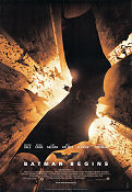 Batman Begins 2005 poster Christian Bale Michael Caine Liam Neeson Christopher Nolan Hitta mer: Batman Hitta mer: DC Comics