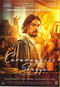 Caravaggios skugga 2022 poster Riccardo Scamarcio Louis Garrel Isabelle Huppert Michele Placido Konstaffischer