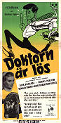 Doktorn är lös 1957 poster Dirk Bogarde Muriel Pavlow Donald Sinden Ralph Thomas Medicin och sjukhus