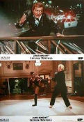 Levande måltavla 1985 lobbykort Roger Moore Tanya Roberts Christopher Walken Grace Jones Broar