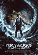 Percy Jackson och kampen om åskviggen 2010 poster Logan Lerman Kevin McKidd Steve Coogan Chris Columbus