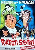Riktigt i stöten 1967 poster Laurel and Hardy Helan och Halvan Affischkonstnär: Walter Bjorne