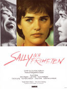 Sally och friheten 1981 poster Ewa Fröling Gunnel Lindblom Text: Margareta Garpe