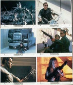 Terminator 2 1991 lobbykort Arnold Schwarzenegger Linda Hamilton Edward Furlong Robert Patrick Earl Boen James Cameron Motorcyklar Vapen